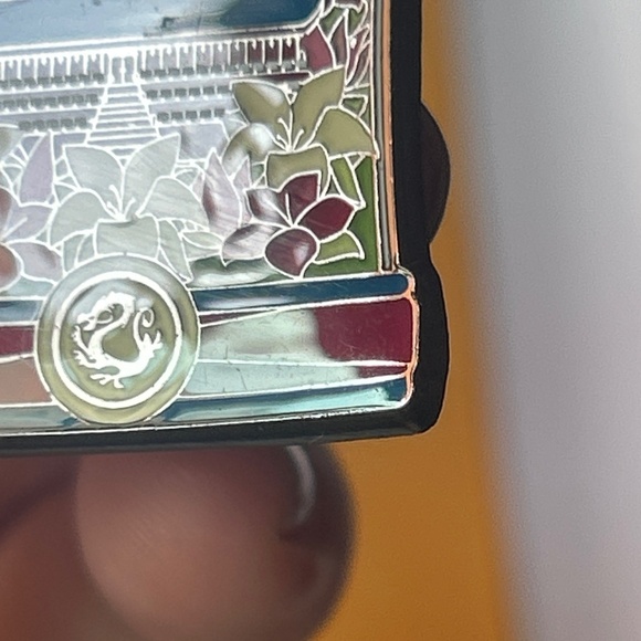 Loungefly Mulan Princess Terrarium Pin Disney - Picture 2 of 3